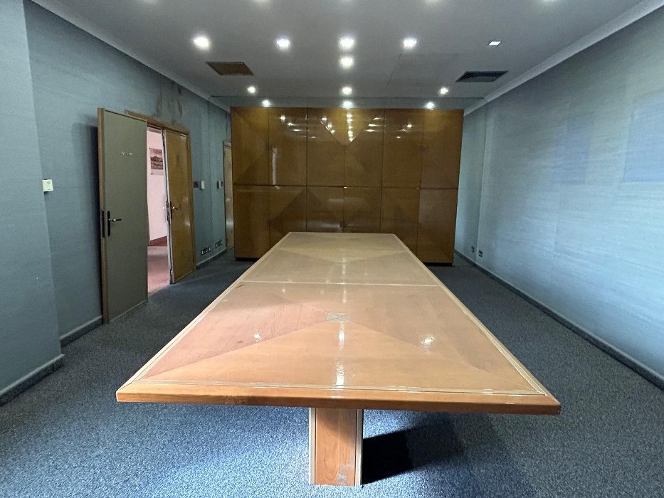 Business Centre with Parking