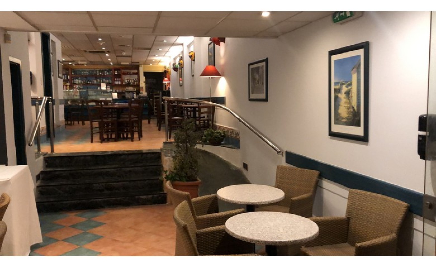 Restaurant with a Terrace