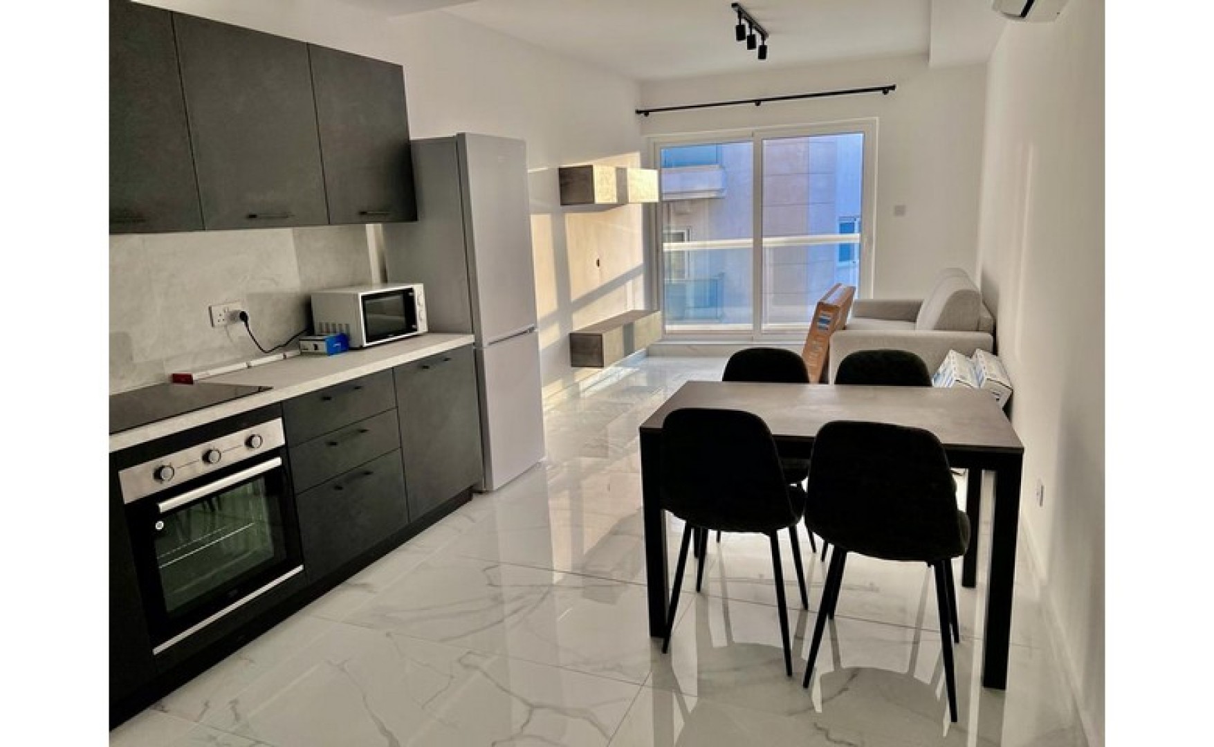Gzira 2 bedroom apartment for rent in a brand new development Simon