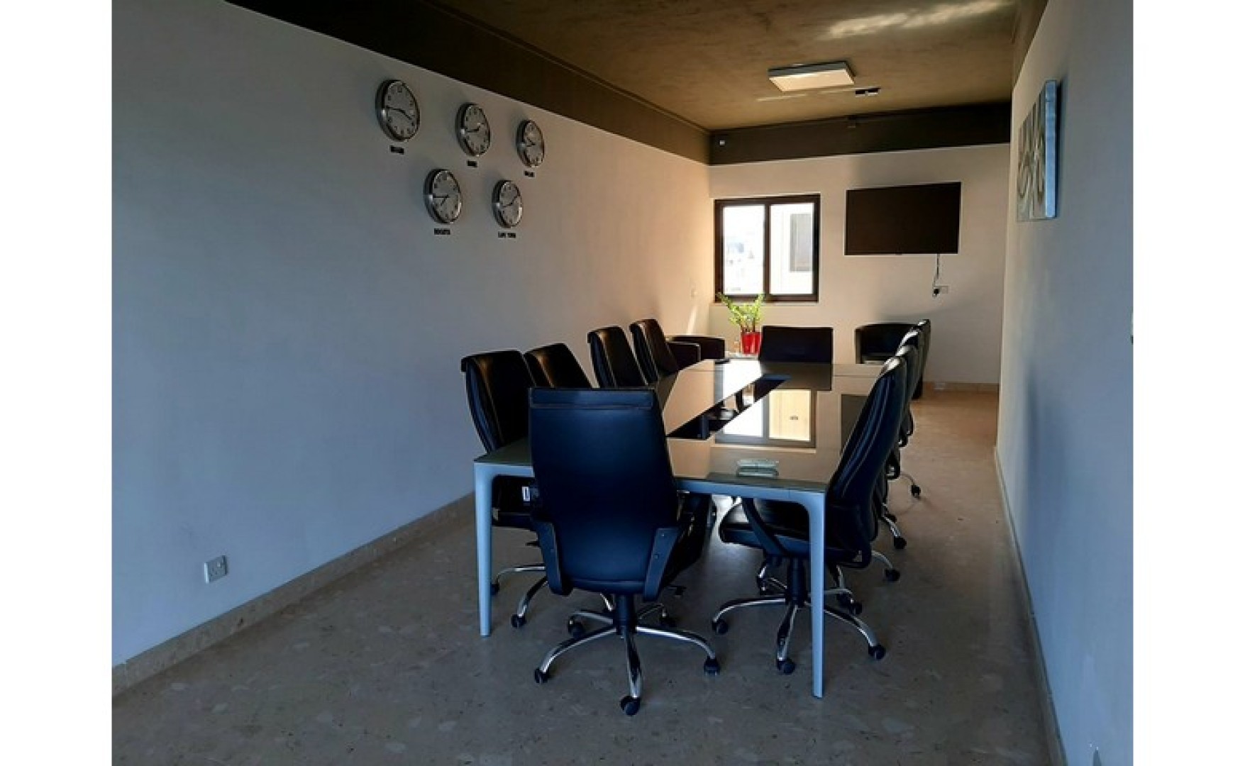 320 Sqm Sliema Seafront Office