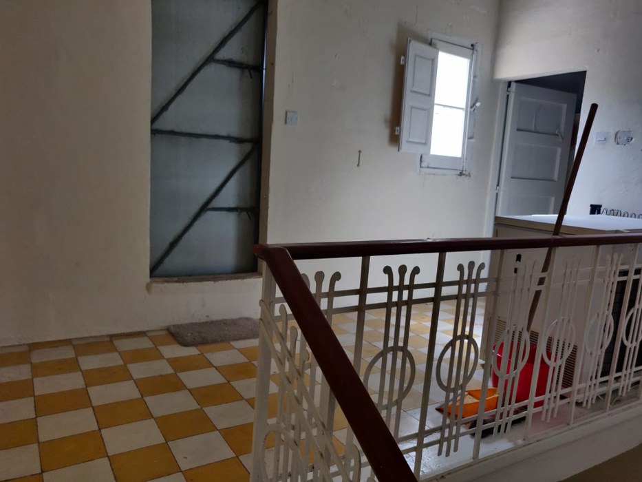 House with a Roof Terrace