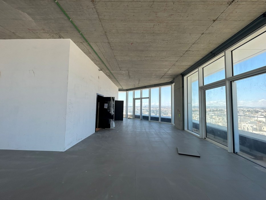 Roof Top Restaurent with Sea Views