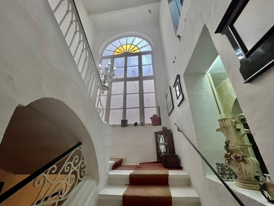 Palazzo with a Roof Terrace