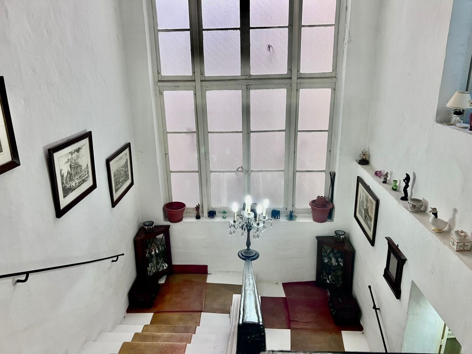 Palazzo with a Roof Terrace