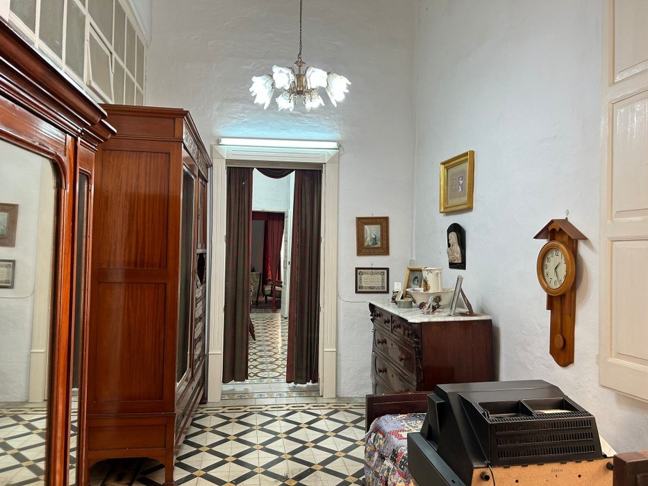 Palazzo with a Roof Terrace