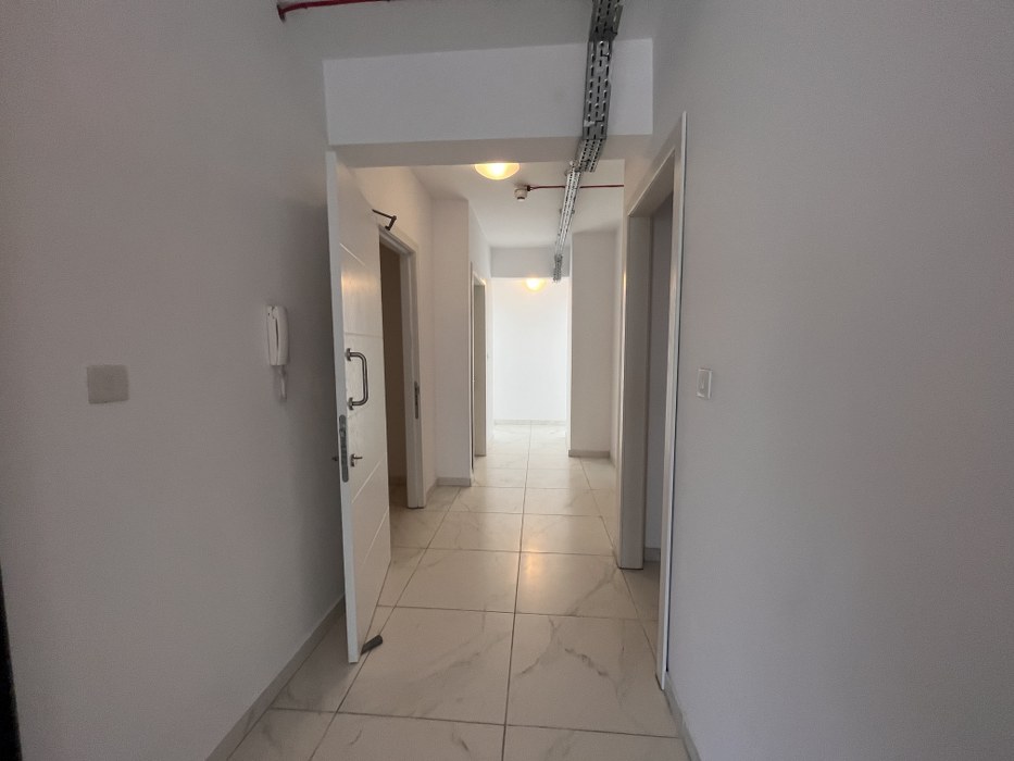 Burmarrad compact office for rent