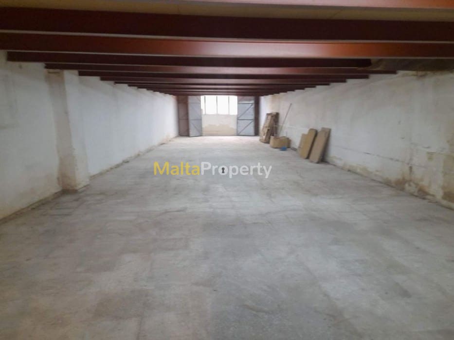 Balzan 120 sqm street level garage for sale