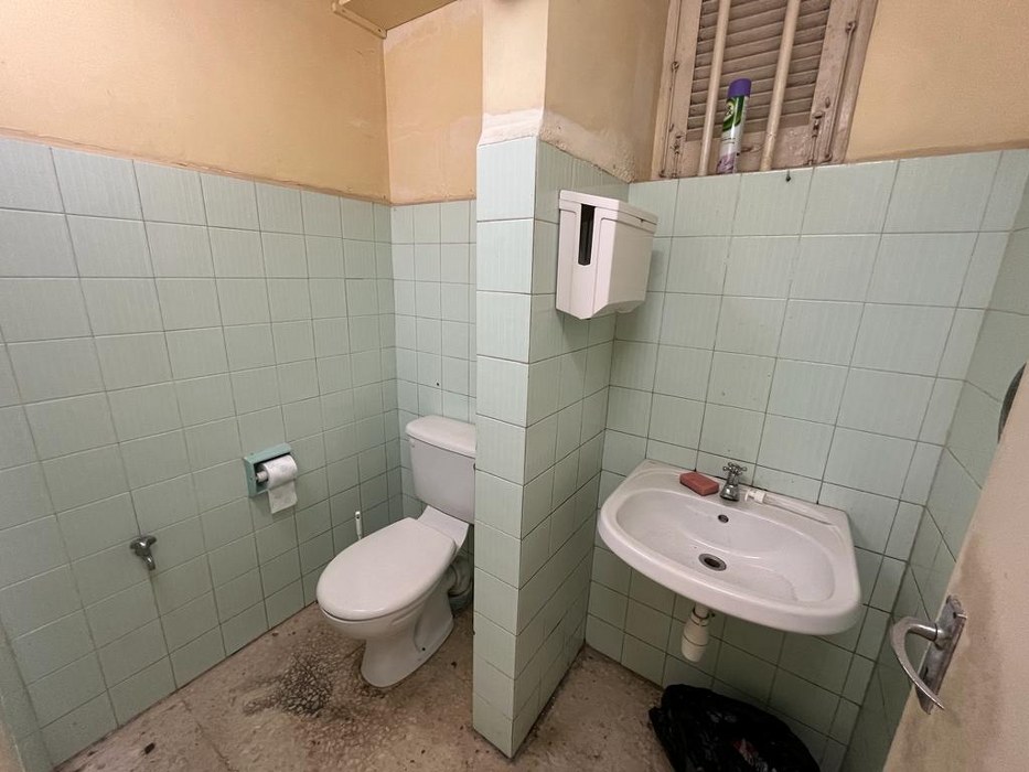 Shop on the Waterfront