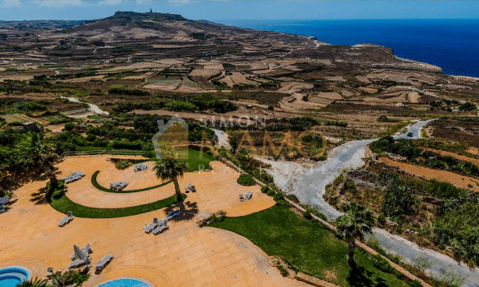 Недвижимость в Żebbuġ (Gozo)