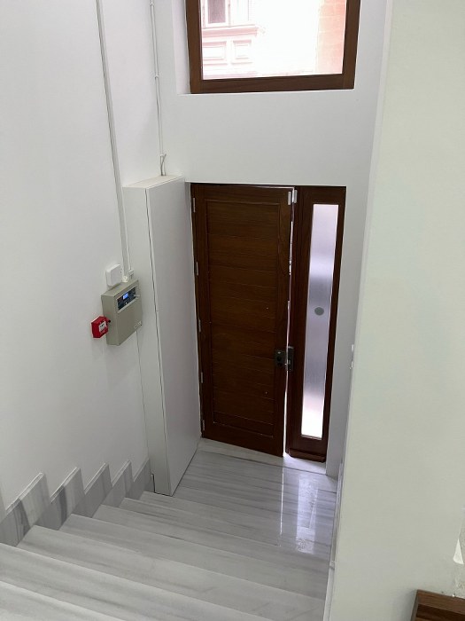 Office with a Backyard