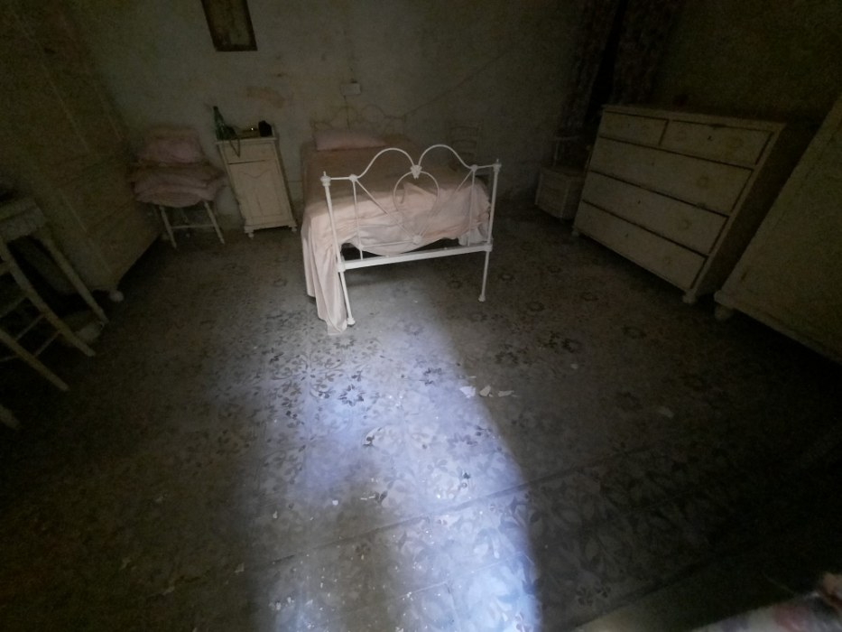 Corner Palazzo with a Garden