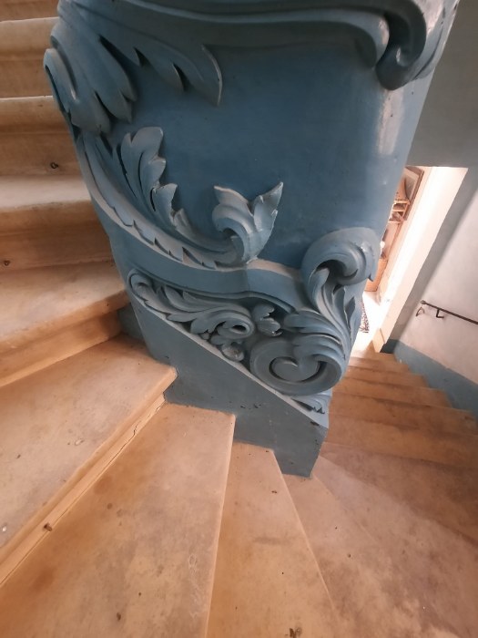 Corner Palazzo with a Garden