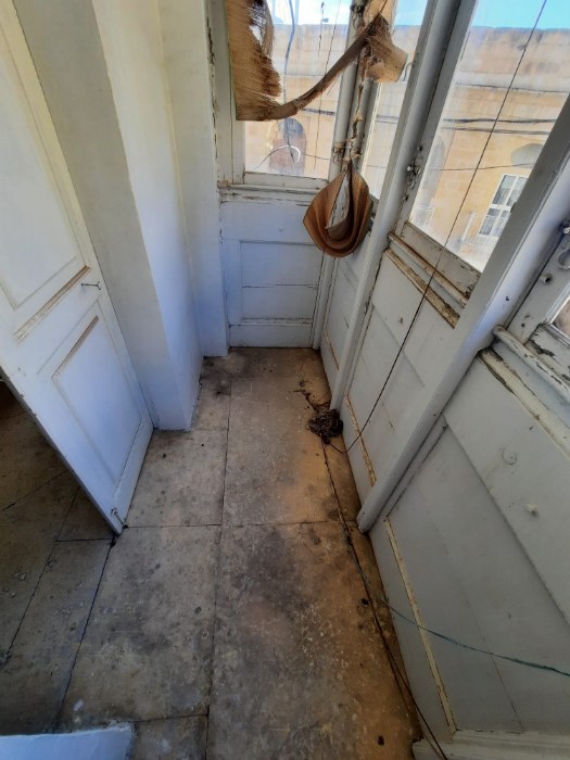 Corner Palazzo with a Garden