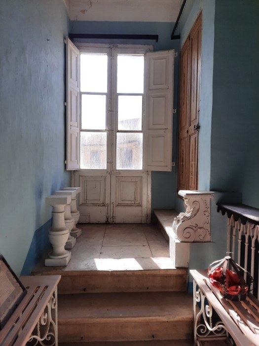 Corner Palazzo with a Garden