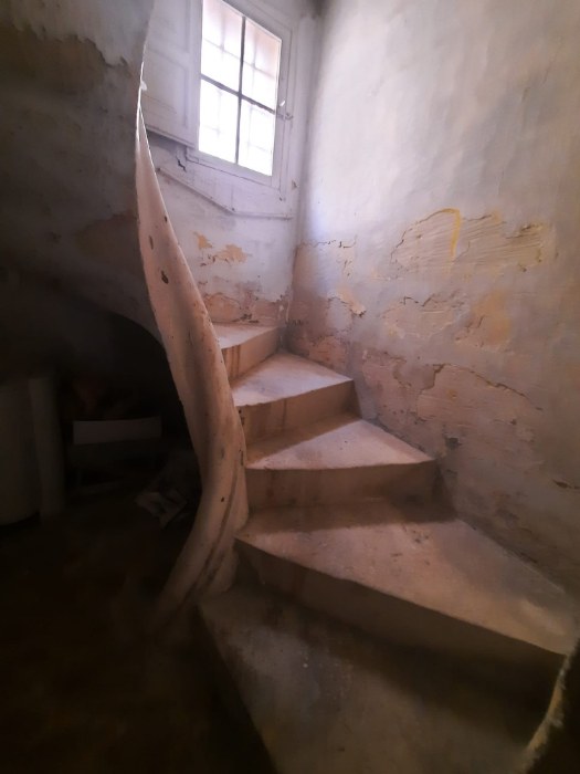 Corner Palazzo with a Garden