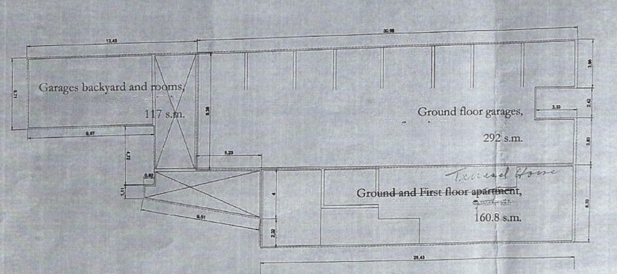Investment Opportunity: Ground-Floor Garage with Yard in San Gwann!