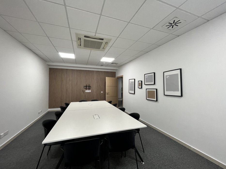 Modern Furnished Office Space