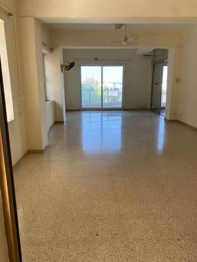 Office in Tas-Sliema from Simonmamo.com – €7,000