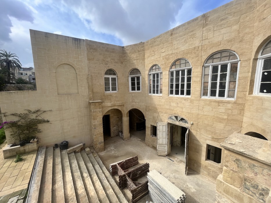 Palazzo on the Waterfront