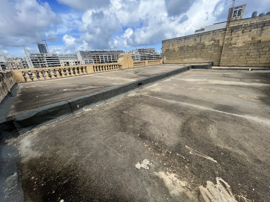 Palazzo on the Waterfront