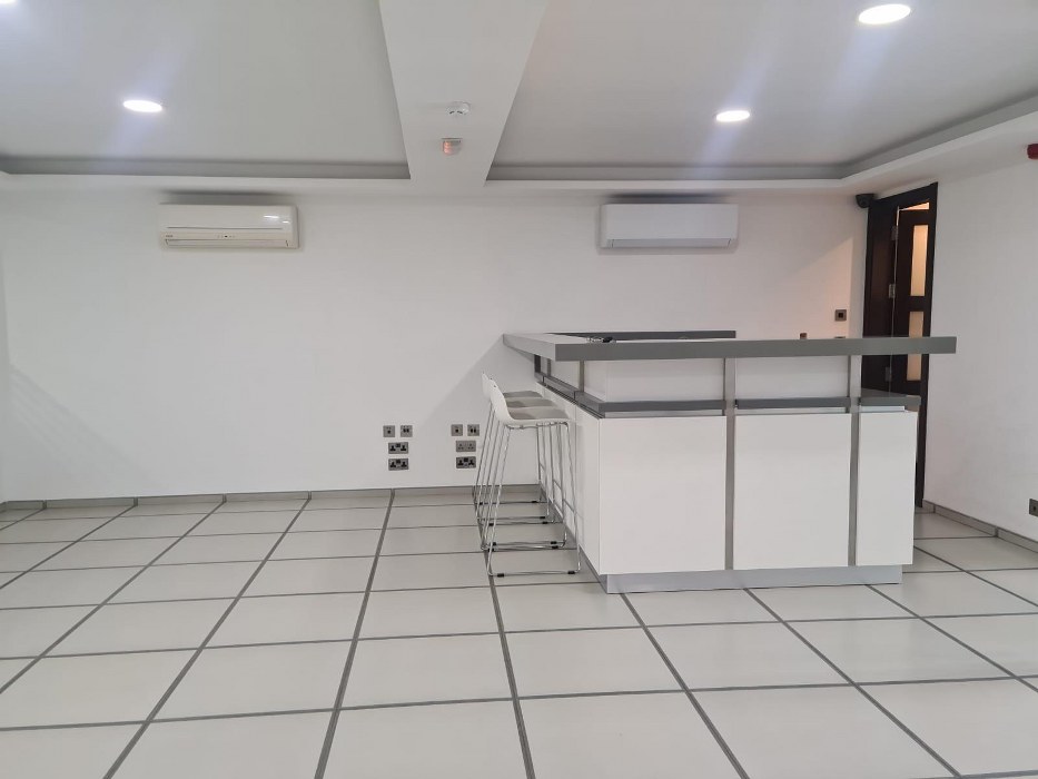 Luxury Office with Seaviews