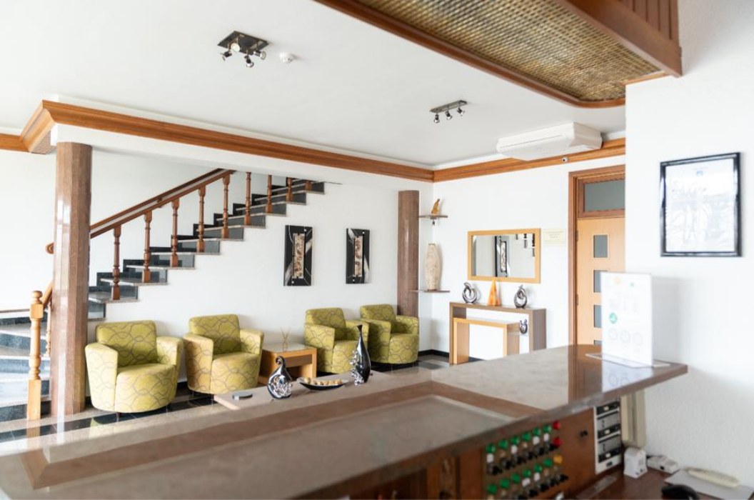 Hotel with Sea Views