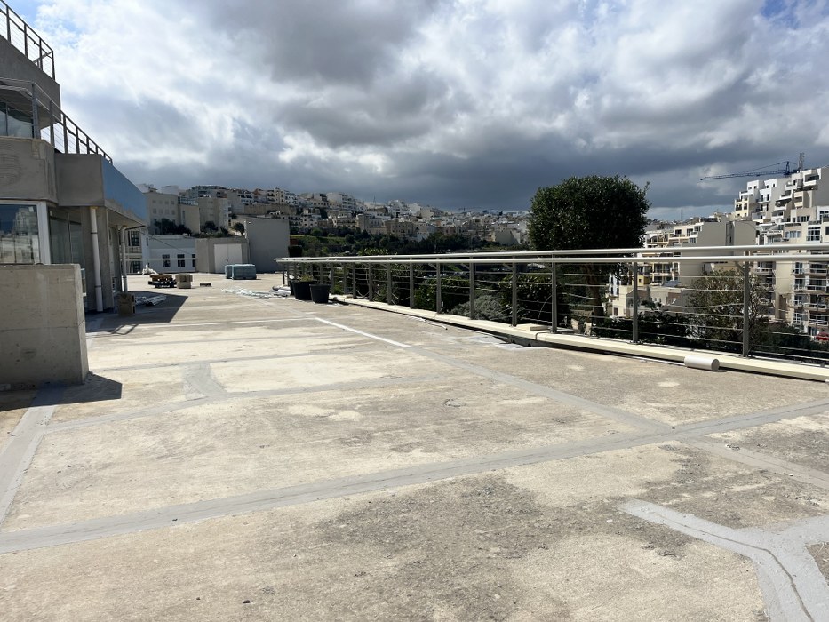 Office Space with a Terrace