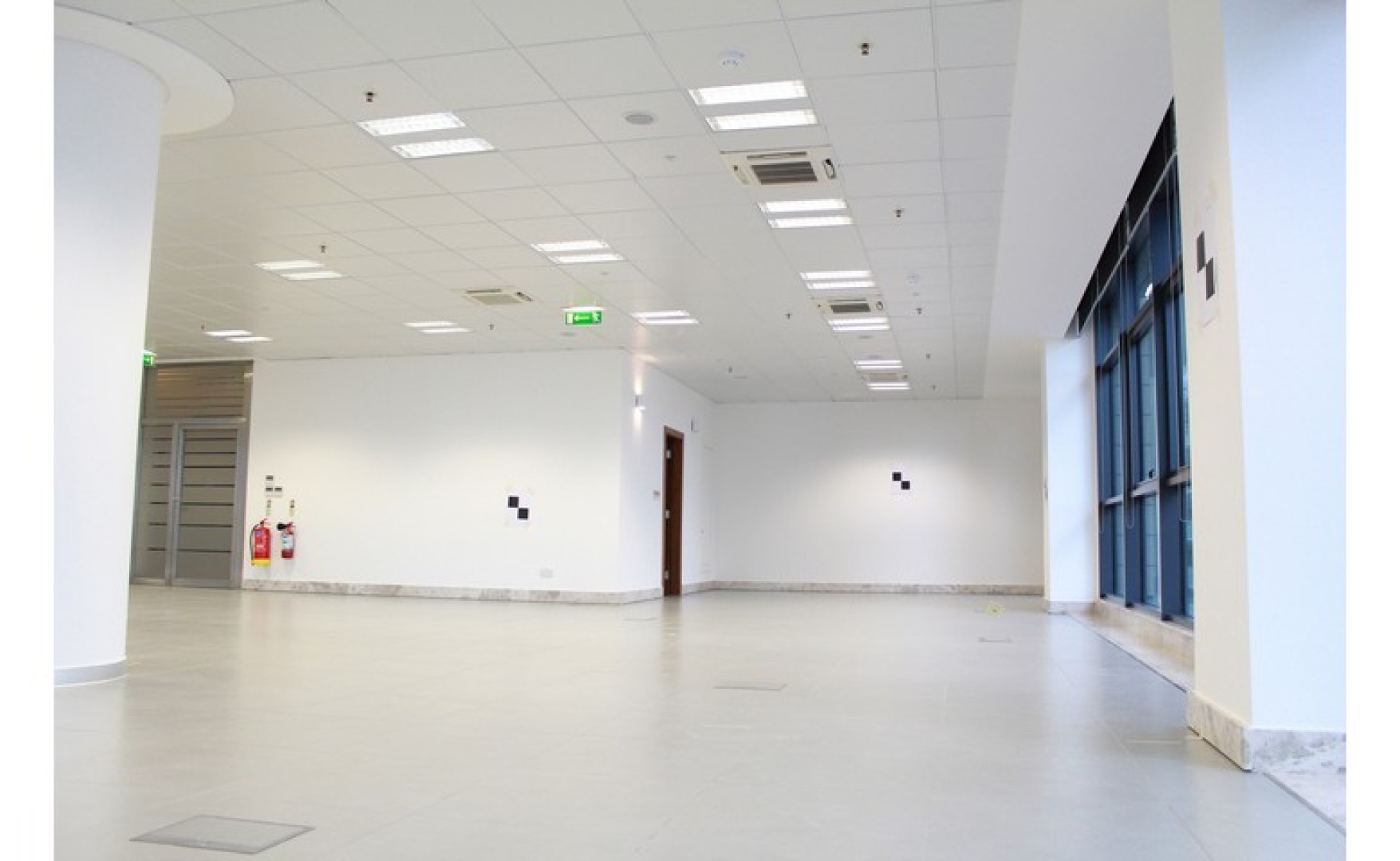 80 sqm Modern Office