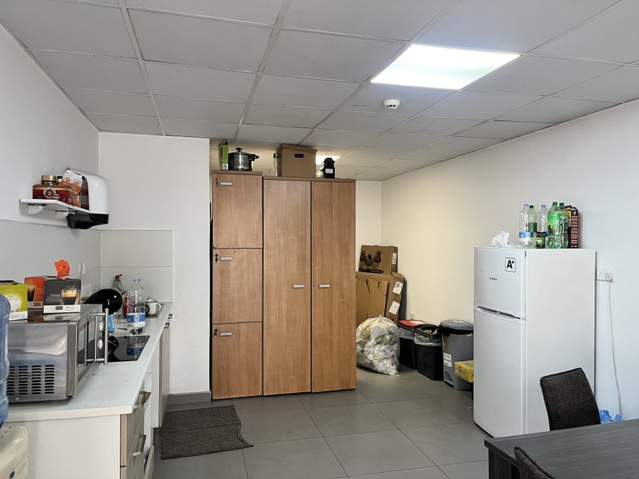 Furnished Office Space