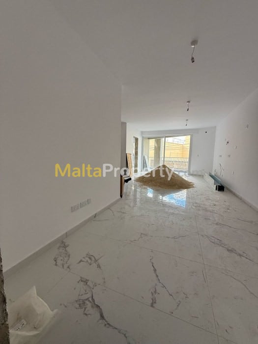 Contemporary 2-Bed Apartment in Attard, Prime Location