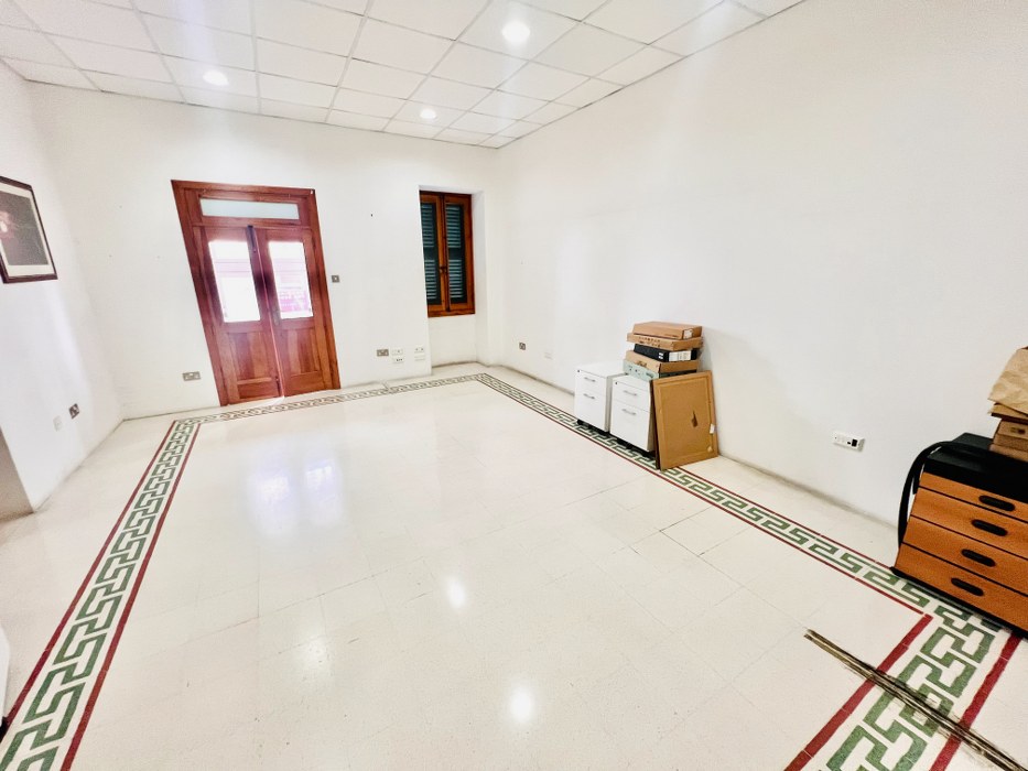 Furnished Palazzo Office Space