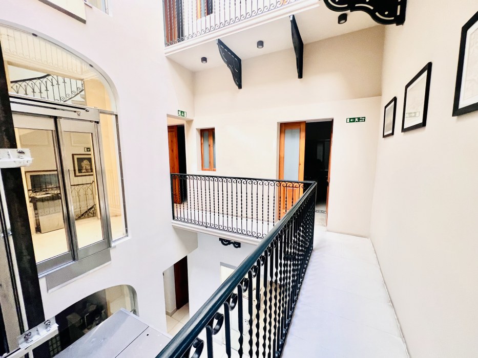 Furnished Palazzo Office Space