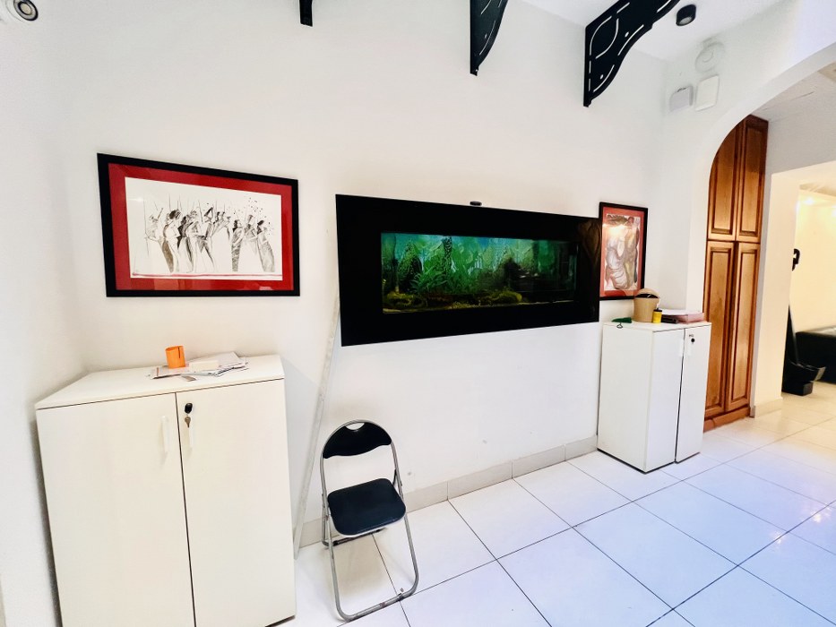 Fully Furnished Business Centre