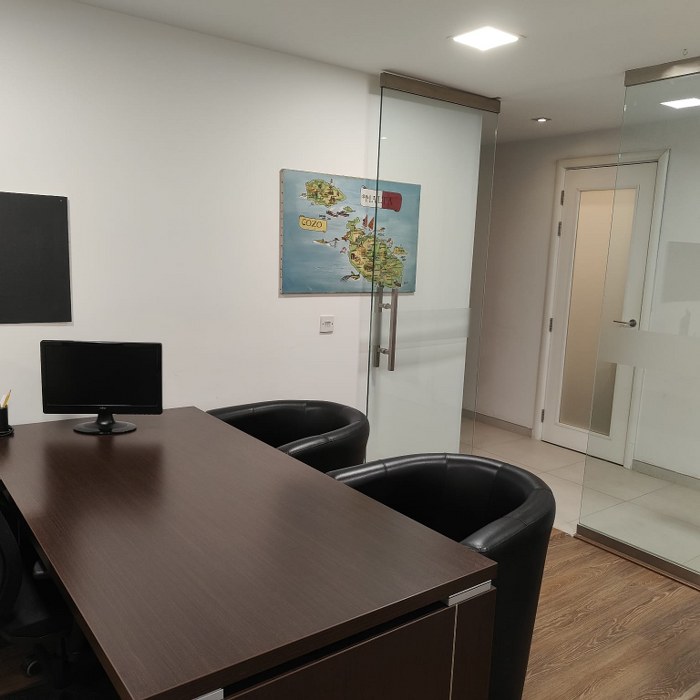 Shop on The Waterfront