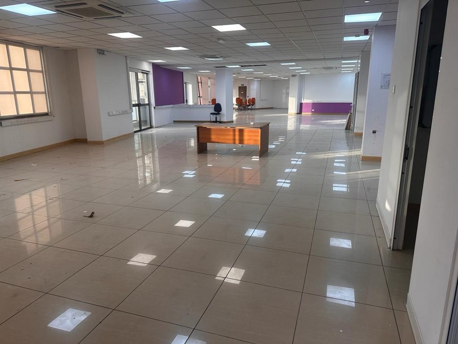 Office  with Parking