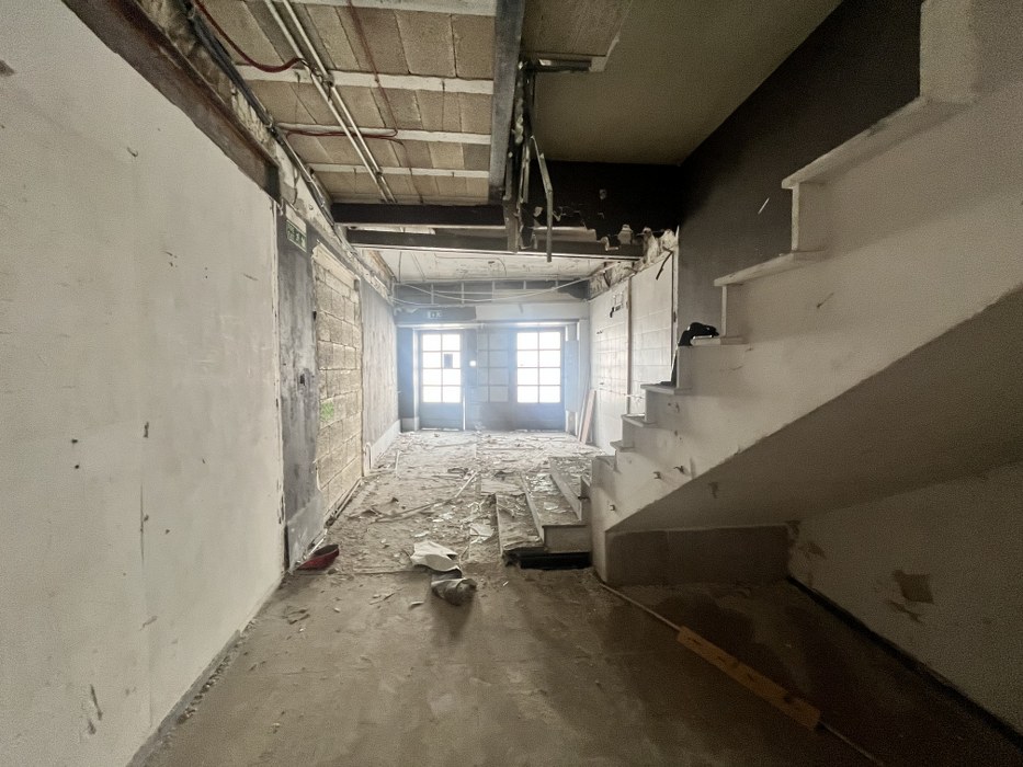 Restaurant with a Terrace