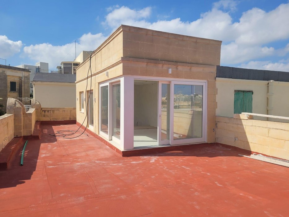 Palazzo with Seaviews