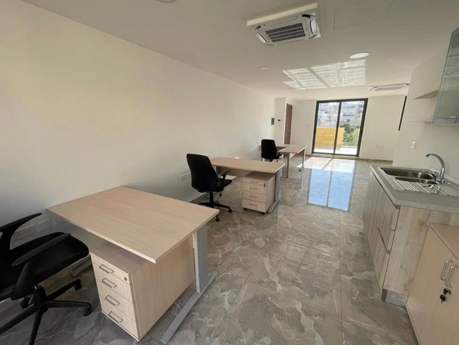 Business Centre with a Roof Terrace