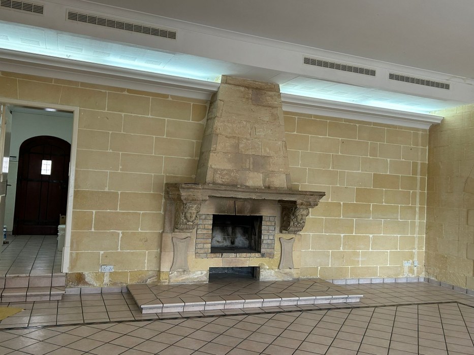 Multi Purpose Venue with a Pool and Gardens