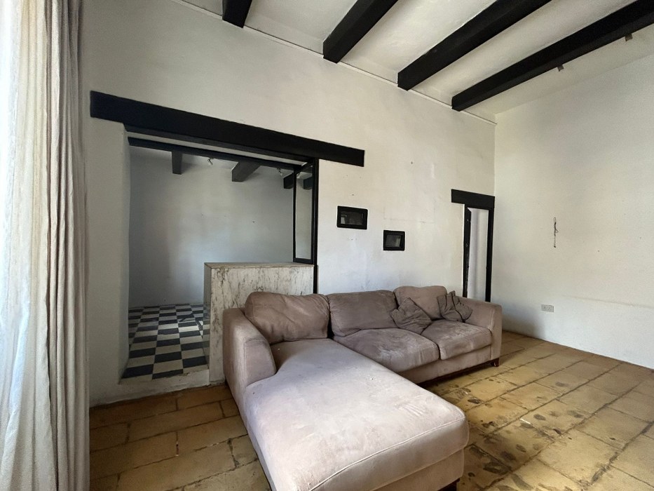 Multi Purpose Venue with a Pool and Gardens