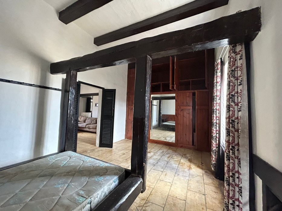 Multi Purpose Venue with a Pool and Gardens