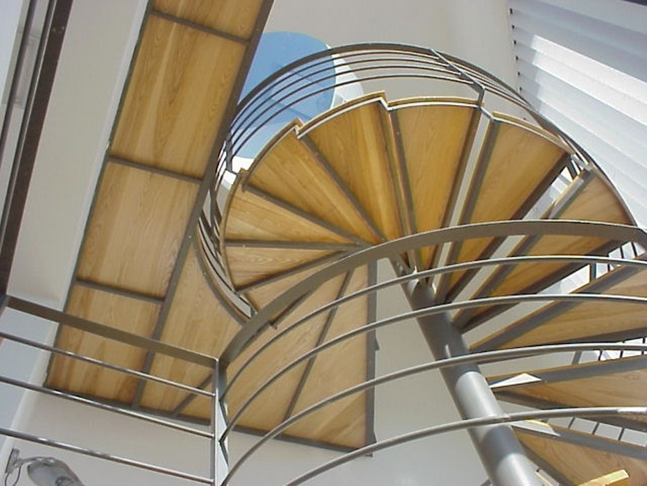 Prime Showroom & Office in Attard – Freehold Opportunity