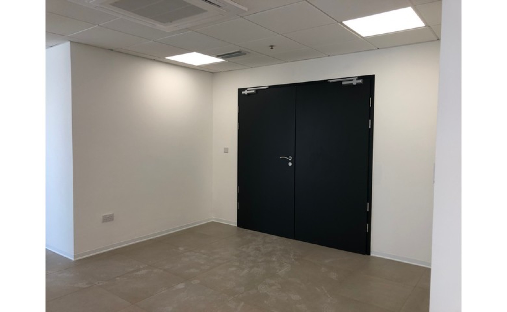 Modern Open Plan Office