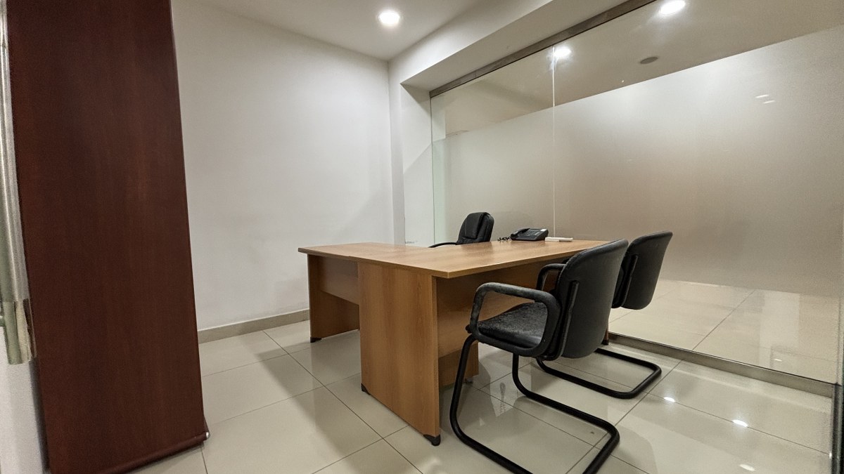 Ready-to-Use Office in Sliema with Class 4A Permit
