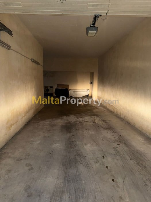 Garage with 75 SQM of Internal Space at Basement Level