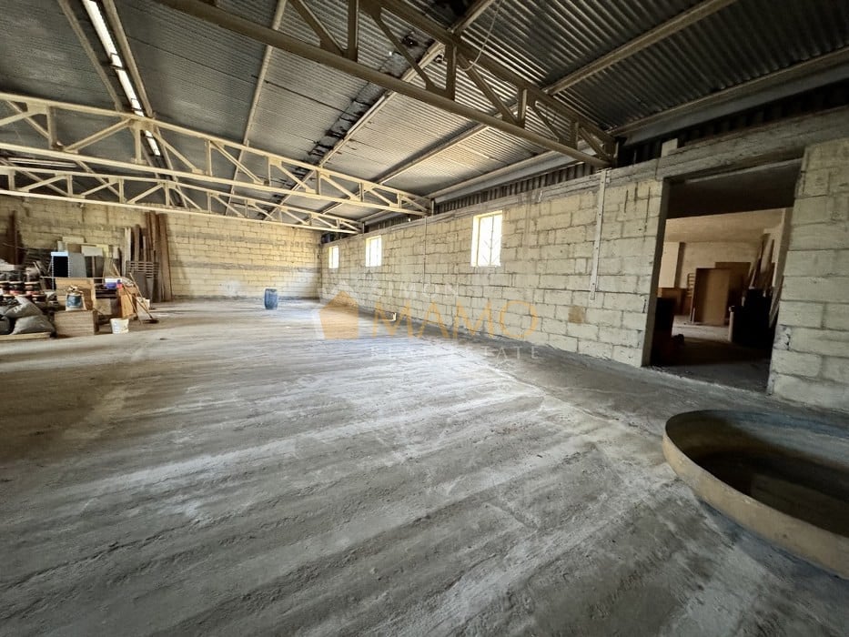 Property at Paola