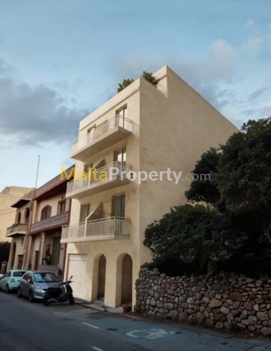 Apartment with Views