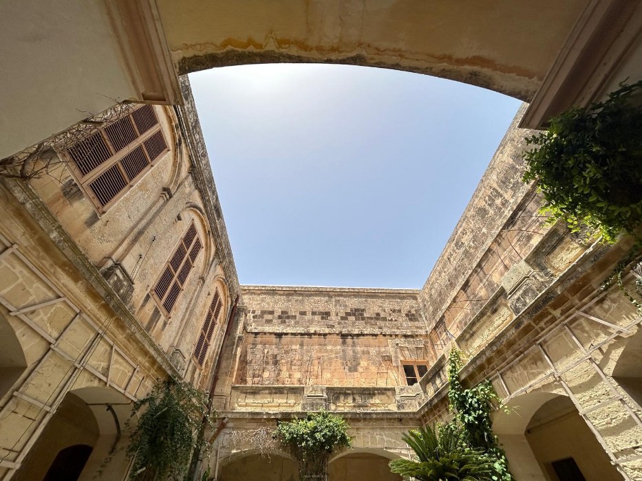 Palazzo with a Courtyard