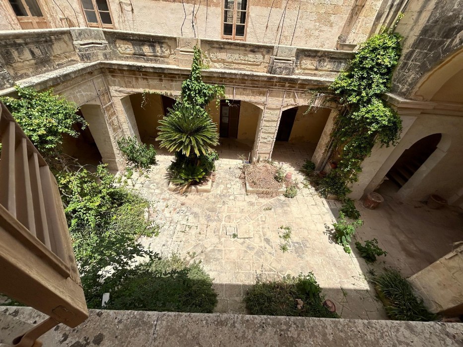 Palazzo with a Courtyard