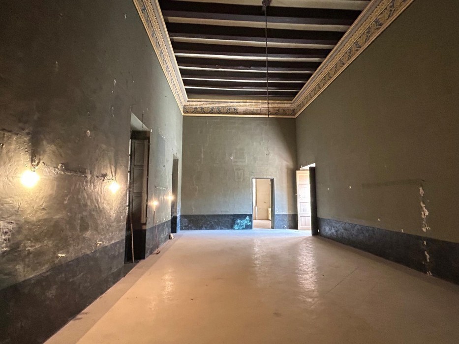 Palazzo with a Courtyard